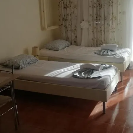 House Beach House N Hrakleia Xalkidikis No4 בית כפרי